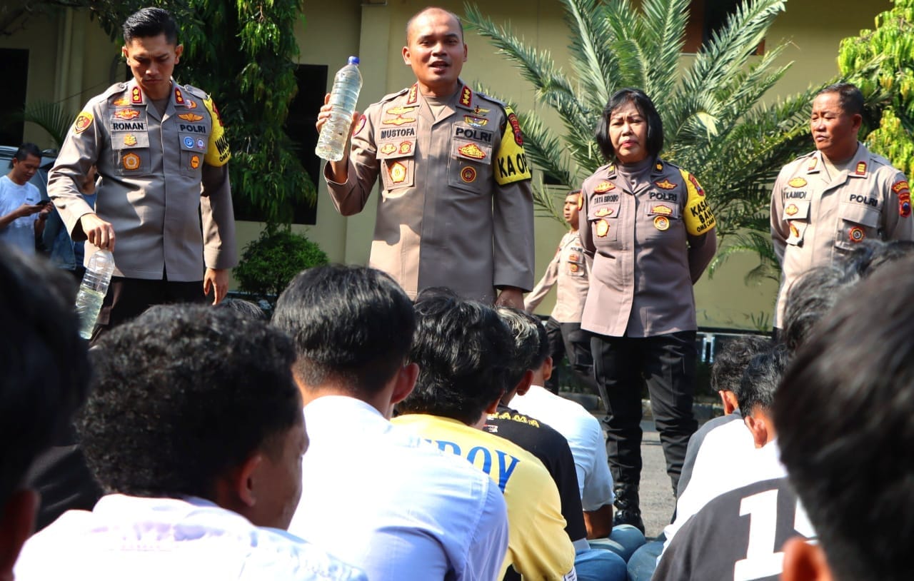 Puluhan Remaja Pesta Miras Berkedok Halal Bihalal Diamankan Polisi