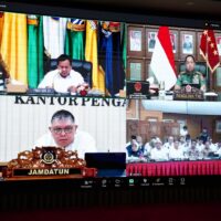 Panglima TNI Ikuti Rapat Virtual Bersama Presiden RI Bahas Pengendalian Inflasi dan Kebijakan Upah Minimum Tahun 2025