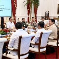 Panglima TNI Hadiri Rapat Terbatas dan Makan Siang Bersama Presiden RI, Bahas Isu Strategis