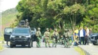 Sinergitas Satgas Yonif 112/Dharmajaya, Polri dan Pemerintah Daerah Untuk Menjaga Kondusifitas di Puncak Jaya