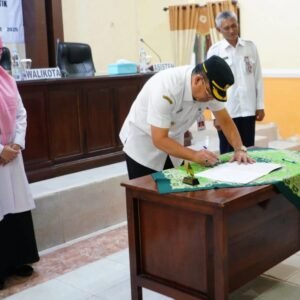 Pemkot Probolinggo Serahkan Dana Bantuan Parpol Terbesar Nasional Tahun 2025