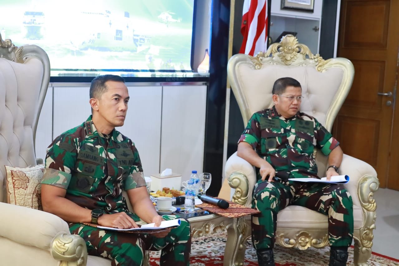 Pangkogabwilhan III Kunjungi Koarmada III, Perkuat Sinergi demi Kedaulatan Indonesia Timur
