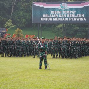 Upacara Bendera Akhir Bulan Juni 2025 Akademi Militer Dipimpin Dirum Akmil