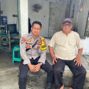 Bhabinkamtibmas Sambang ke Warga Talagasari, Jalin Silaturahmi dan Himbauan Harkamtibmas