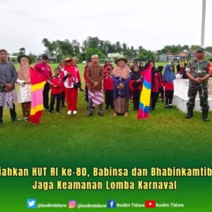 Meriahkan HUT RI ke-80, Babinsa dan Bhabinkamtibmas Jaga Keamanan Lomba Karnaval