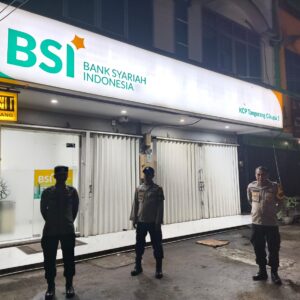 Polsek Cikupa Gelar Ops Cipkon Patroli Malam di Darkum