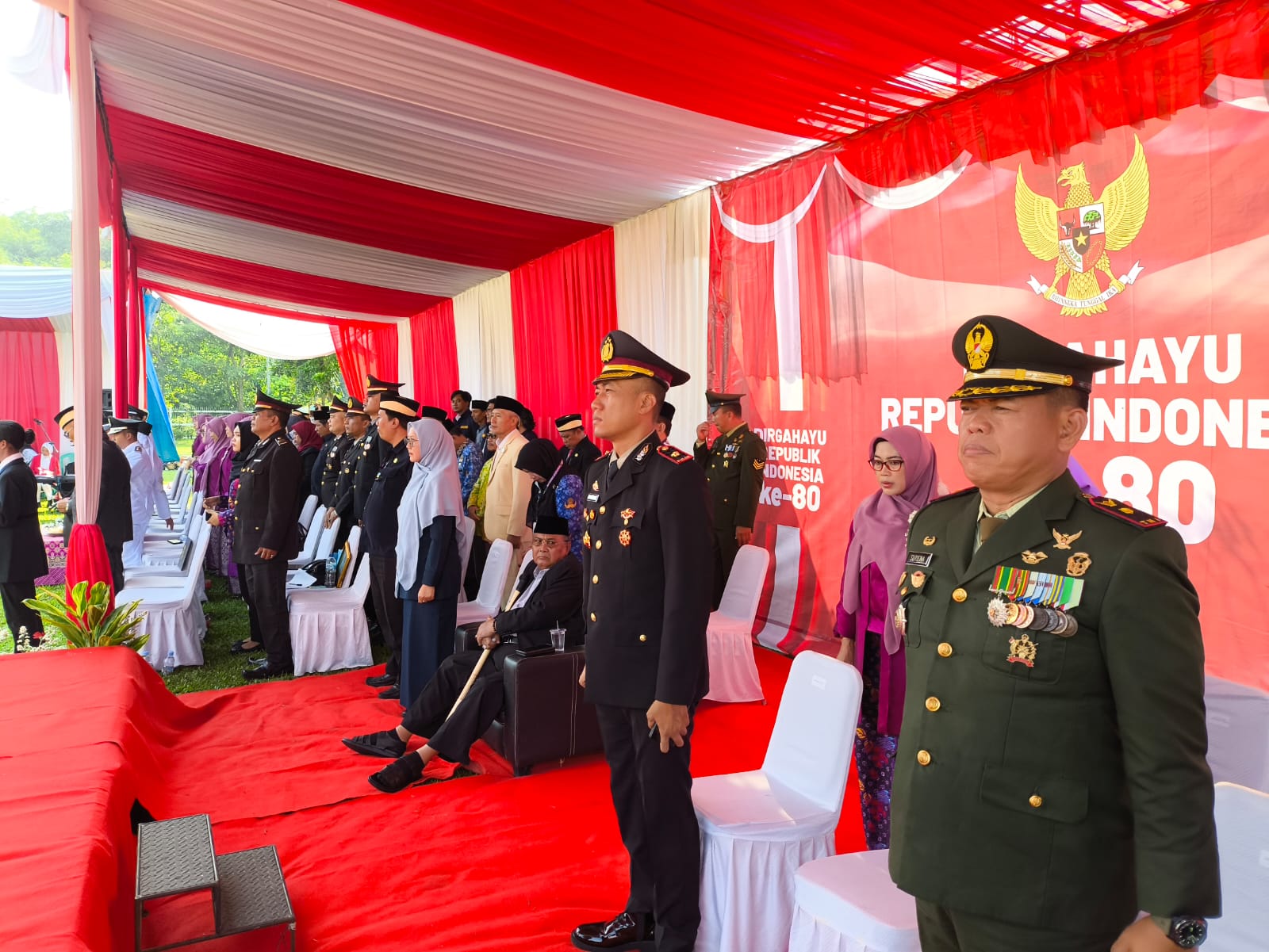 Pengibaran Bendera Merah Putih Warnai HUT RI ke-80 di Cikupa
