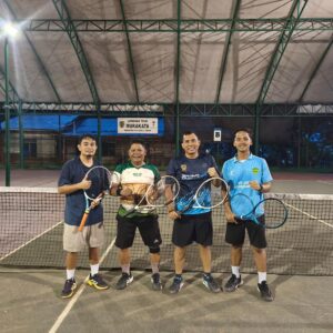 Main Tenis, Dandim 1002/HST Eratkan Kebersamaan dengan Rakat Jaya