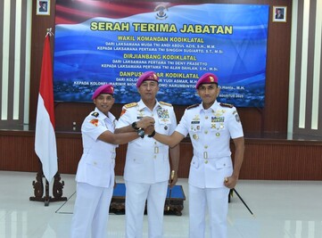 Kolonel Marinir Nioko Budi Legowo Resmi Jabat Komandan Puslatmar Kodiklatal