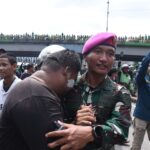 Redam Aksi Massa Prajurit TNI Laksanakan Aksi Humanis