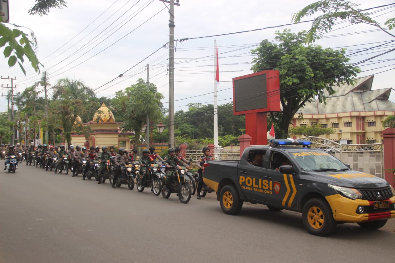 TNI-POLRI Gelar Patroli Gabungan Skala Besar di Tabalong, Wujud Sinergitas Jaga Kondusifitas Wilayah
