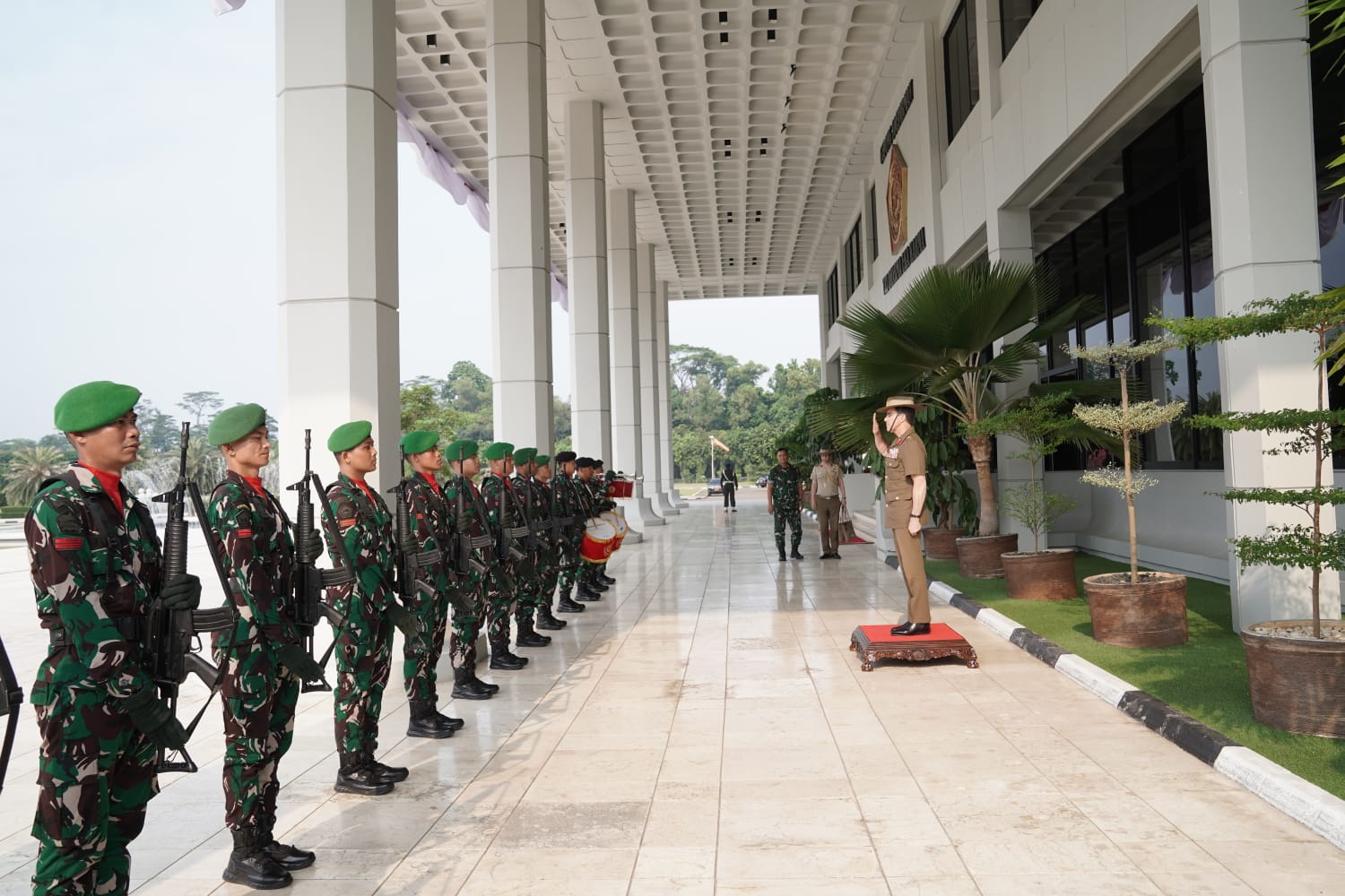 Perkuat Kerja Sama Militer di Kawasan Indo-Pasifik, Panglima TNI Terima Kunjungan Kehormatan Kasad Australia