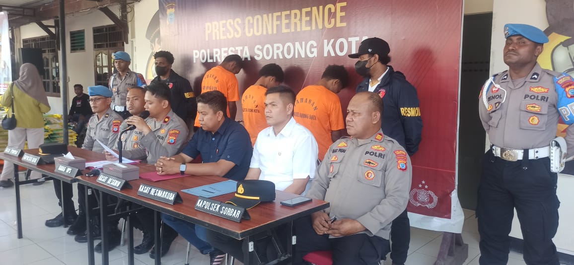 Polresta Sorong Kota Bongkar Jaringan Begal, Curanmor, dan Miras – 25 Motor Disita