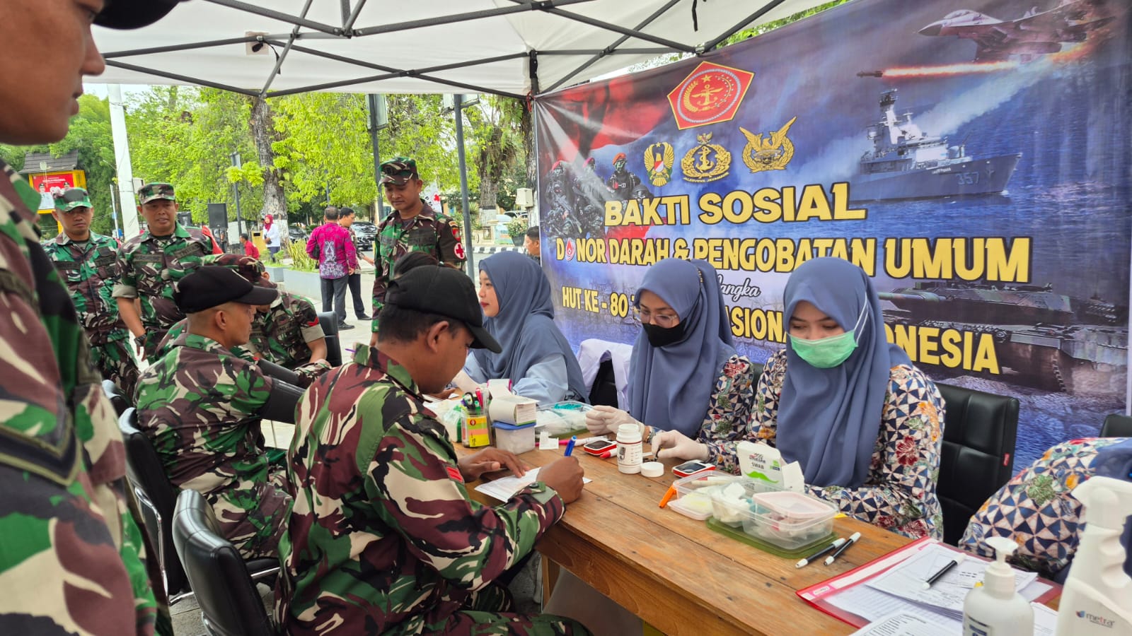 HUT ke-80 TNI, Kodim 1002/HST Ajak Masyarakat Donor Darah