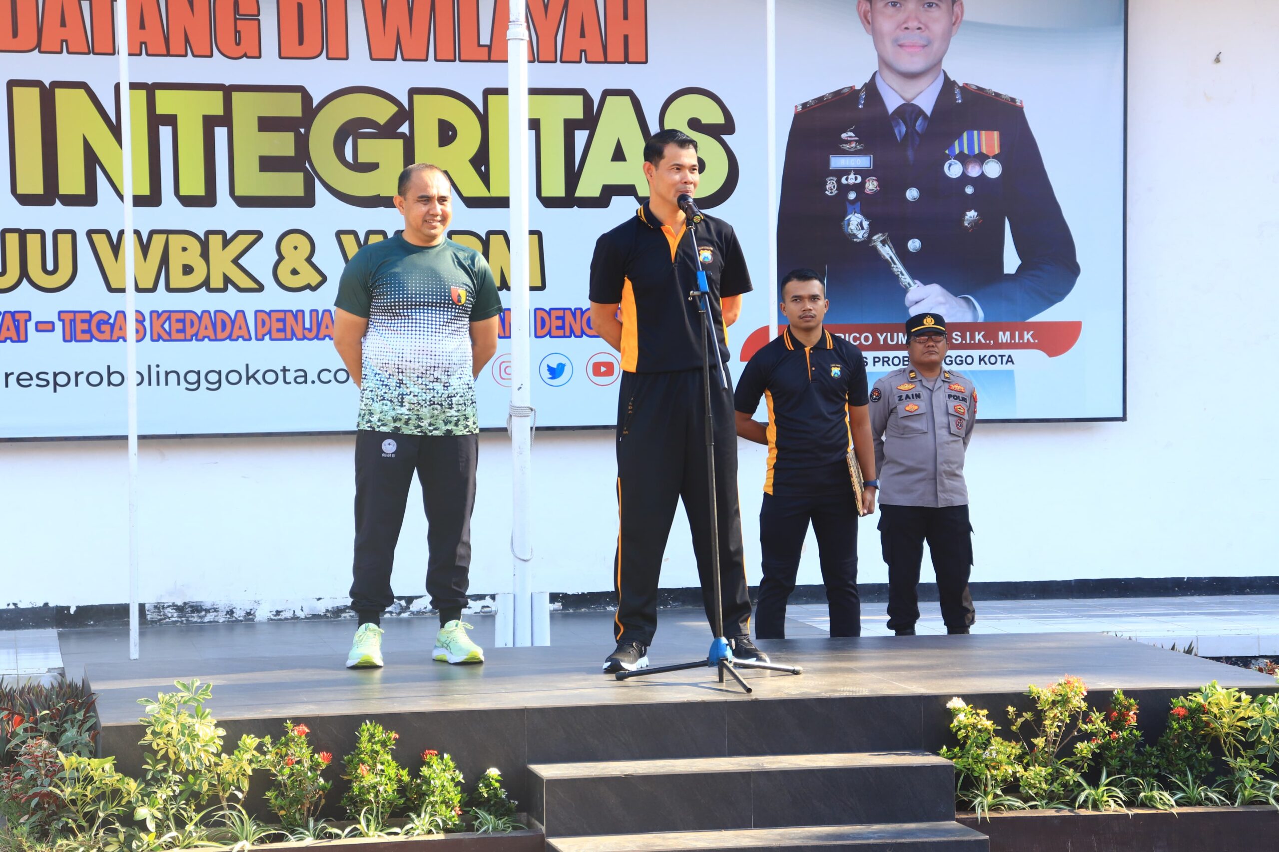TNI–Polri Probolinggo Kota Kokohkan Solidaritas Lewat
