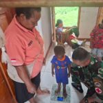 Optimalisasi Pelayanan Kesehatan, TNI Bersama Puskesmas Kombut Lakukan Pusling di Amuan