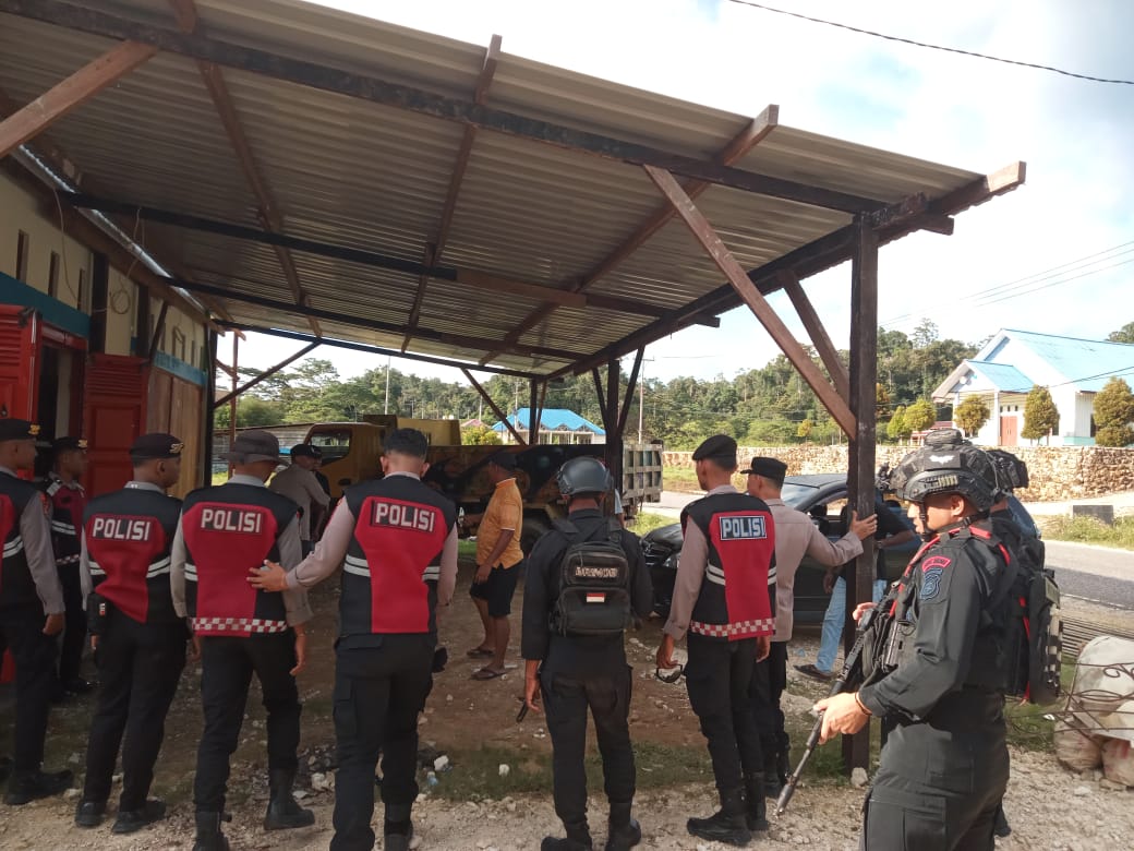 Polres Maybrat Laksanakan Patroli Gabungan Bersama Sat Brimob Guna Mengantisipasi Sitkamtibmas
