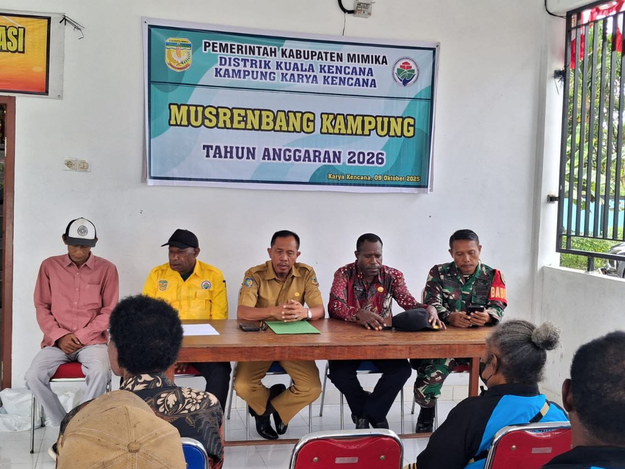 Dukung Program Pemerataan Pembangunan, Babinsa Koramil 1710-03/Kuala Kencana Hadiri Musrenbang Tingkat Kampung TA 2026