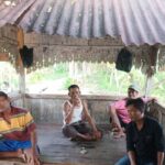 Kanit Binmas Polsek Widang Sapa Warga dan Petani Saat Sambang dan Dialogis
