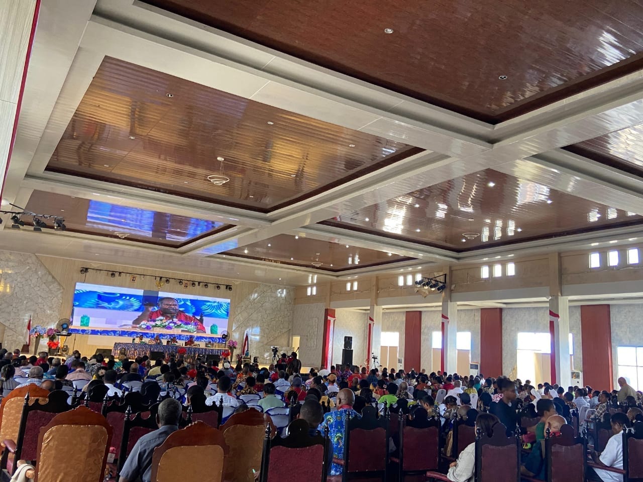 Seminar dan Diskusi Sehari dalam Rangka HUT Ke-74 Theofani di Bumi A3: Pemerintah dan Masyarakat Maybrat Bersatu untuk Pembangunan