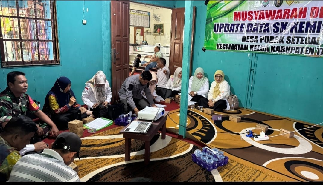 Pendataan Warga Miskin Harus Tepat Sasaran, Babinsa Koramil 1008-05 Dorong Kejujuran Aparat Desa