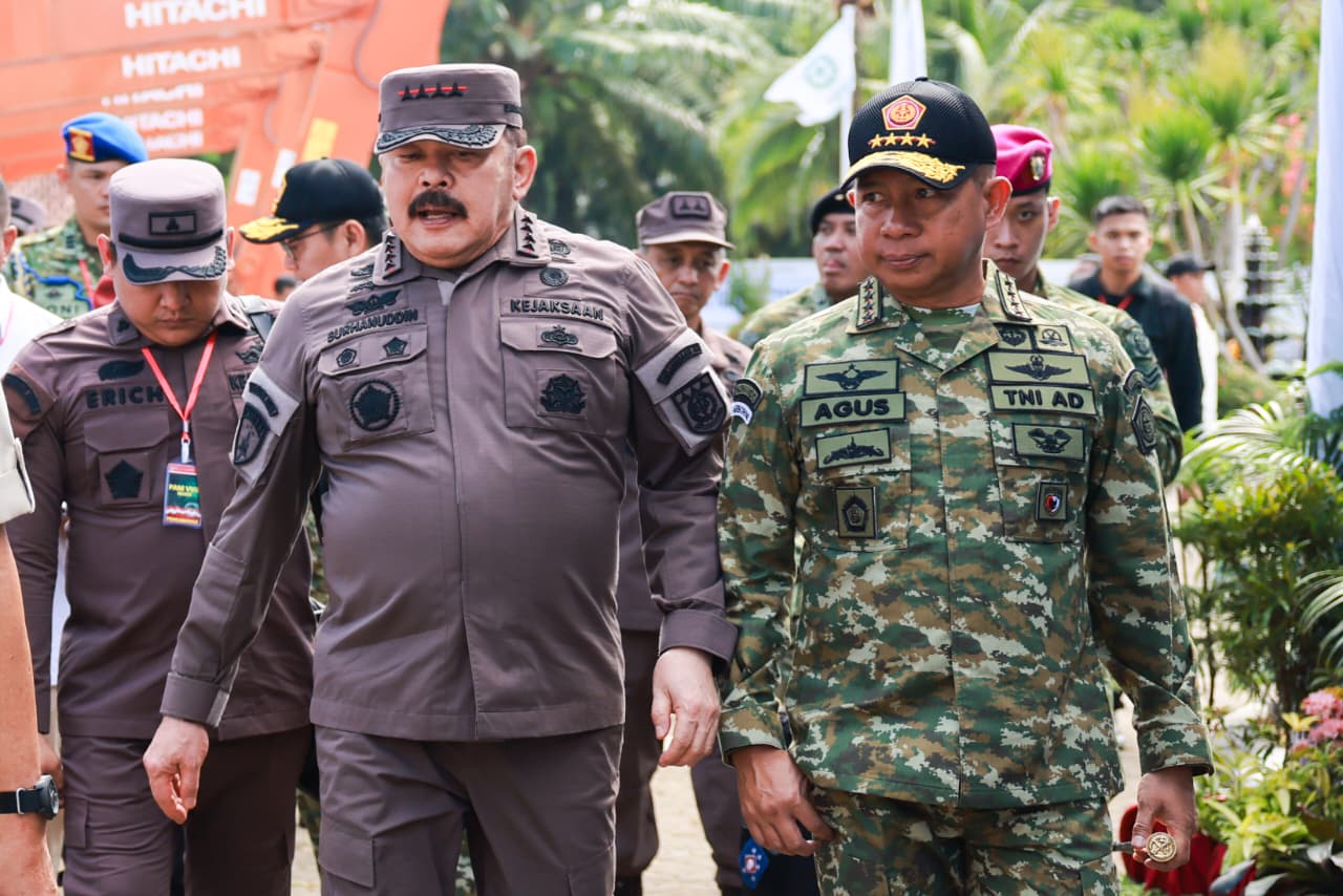 Panglima TNI Bersama Presiden Prabowo Saksikan Penyerahan Aset Rampasan Korupsi untuk PT Timah