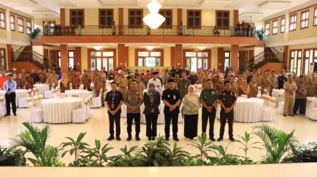 Dorong Transparansi dan Partisipasi Publik, Kodim 0820 Gelar Dialog Bersama Forkopimda