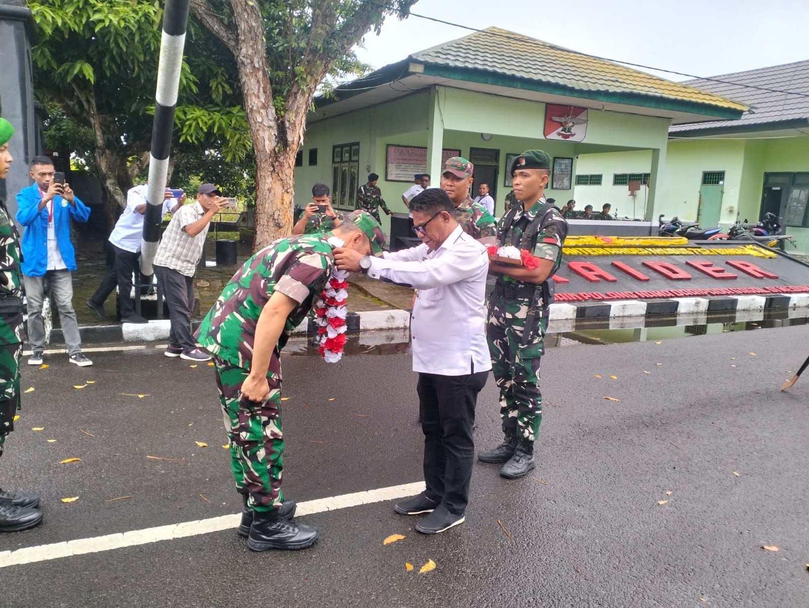 Dandim 1505/Tidore Sambut Kedatangan Personel Yon TP 866/Satria Gamrange dan Brigif TP 28/Bari Fola di Sofifi