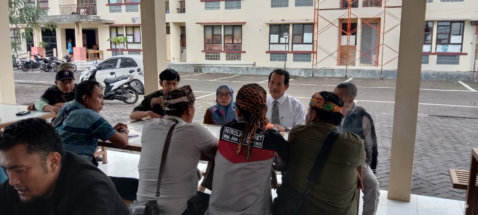 Barang Bukti Keramik–Baju Berdarah Sudah Ada Kasus Suarni, Publik Bertanya: Apa Lagi yang Ditunggu Penyidik?