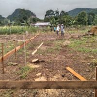 TNI Hadir untuk Rakyat: Babinsa Dampingi Pembangunan KDKMP di Desa Garagata