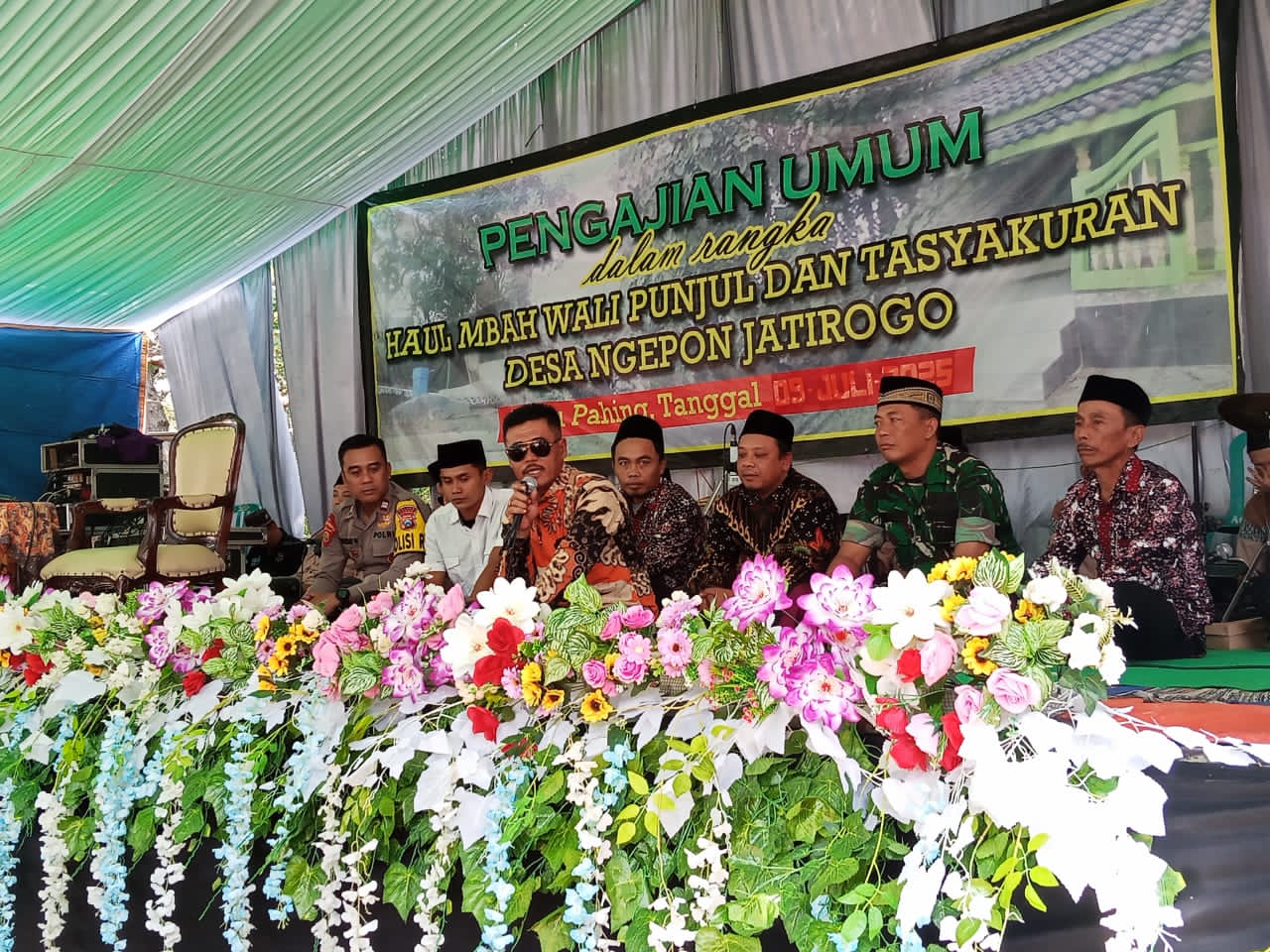 Kades Ngepon Moch Ali Mansur Wujudkan Kepemimpinan yang Mengayomi di Haul Mbah Wali Punjul