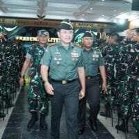 Gubernur Akmil Berikan Pembekalan kepada 713 Taruna Tingkat I/Pratar