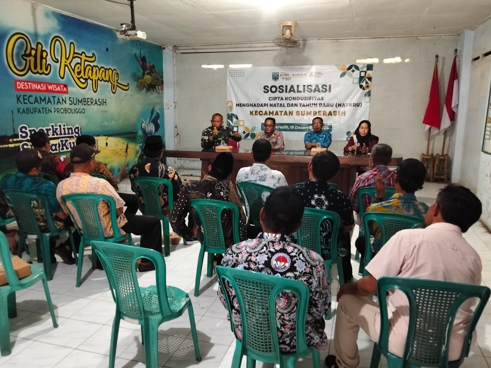 IMG-20251221-WA0072 Danramil Sumberasih Pimpin Penguatan Kesiapsiagaan Wilayah Hadapi Natal dan Tahun Baru