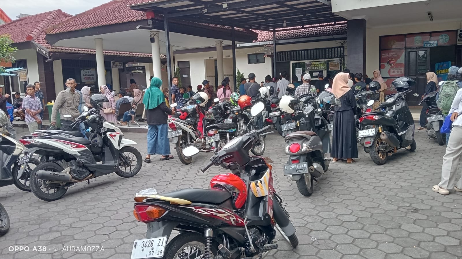 Awal 2026, Kepatuhan Wajib Pajak di Samsat Lumajang Meningkat Signifikan