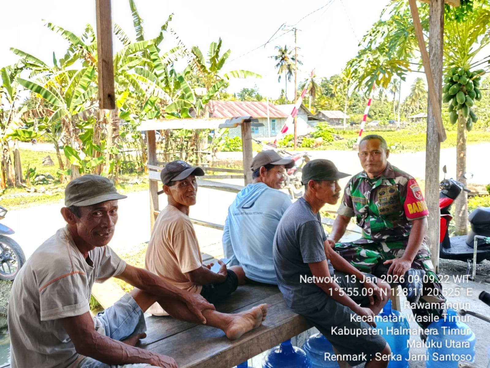 Peduli Warga Binaan, Babinsa Koramil 1505-02/Wasile Gencarkan Komsos Musim Hujan