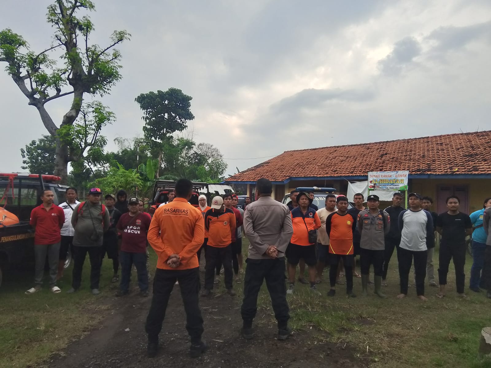 Hari Kedua Pencarian Balita Hilang di Tongas, Polisi Turun Langsung Sisir Sungai Bersama Basarnas