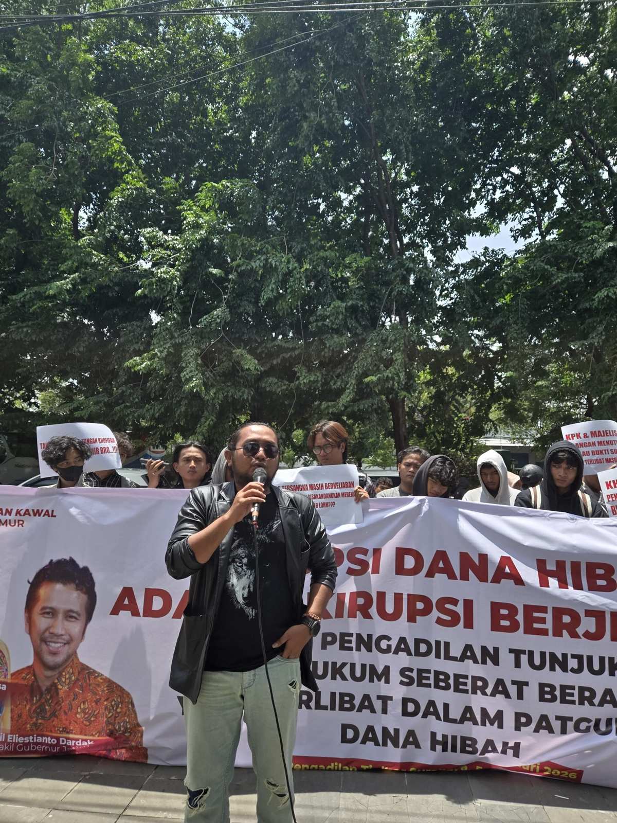 Mangkir dari Sidang Dana Hibah, Gubernur Dinilai Meremehkan Proses Hukum