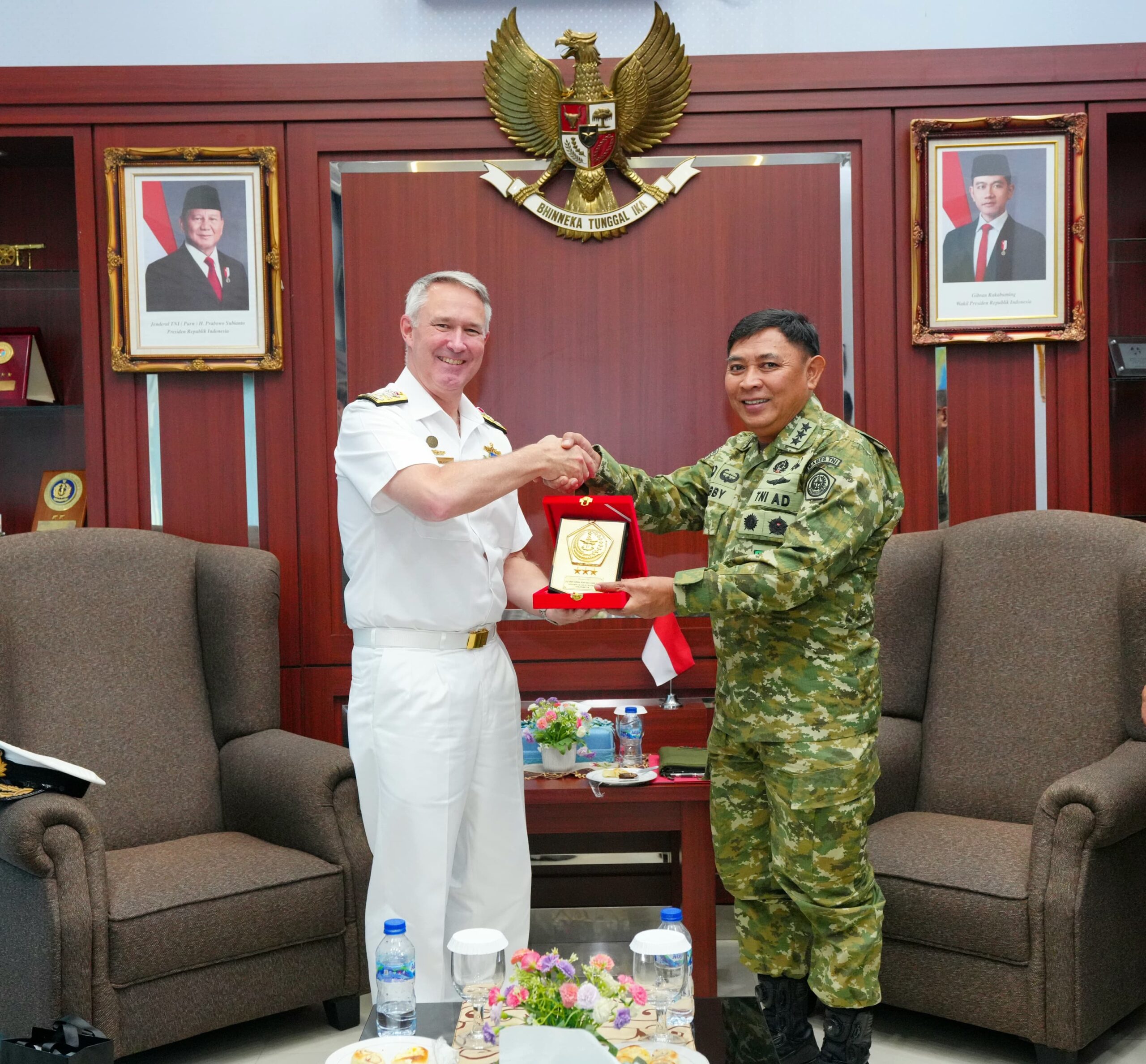 Asops Panglima TNI Terima Courtesy Call Kepala Operasi Gabungan Australia