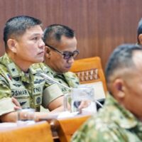 Wapang TNI dan Wamenhan RI Bahas Penguatan Alutsista dalam Rapat Kerja Komisi I di DPR RI