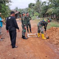 Perkuat Keamanan Lingkungan, TMMD Ke-127 Dirikan Poskamling di Barimbun