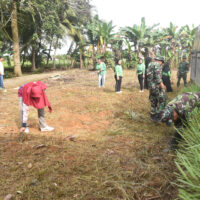 Wujud Kepedulian Lingkungan, Kodim 1002/HST dan Pemdes Rantau Keminting Gelar Gerakan Indonesia Asri
