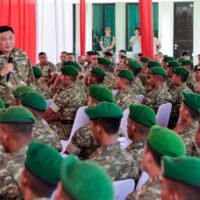 IMG-20260214-WA0021 Wakil Panglima TNI Dampingi Menhan RI Kunjungi Yonif TP 852/ABY