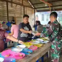 Dukung Program TMMD, Warga Linggang Amer Siapkan Makan untuk Anggota Satgas TMMD Ke-127