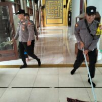 Indonesia ASRI, Polsek Widang Korve Tempat Ibadah