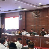 IMG-20260226-WA0048(1) Cuaca Ekstrem, Pabung Kodim 0820/Probolinggo Mayor Inf Heri Hutomo Mengikuti Rakor Dengan Jajaran Forkopimda