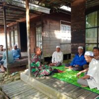 IMG-20260227-WA0433 Komsos Jelang Berbuka Puasa, Babinsa Perkuat Kemanunggalan TNI dan Rakyat