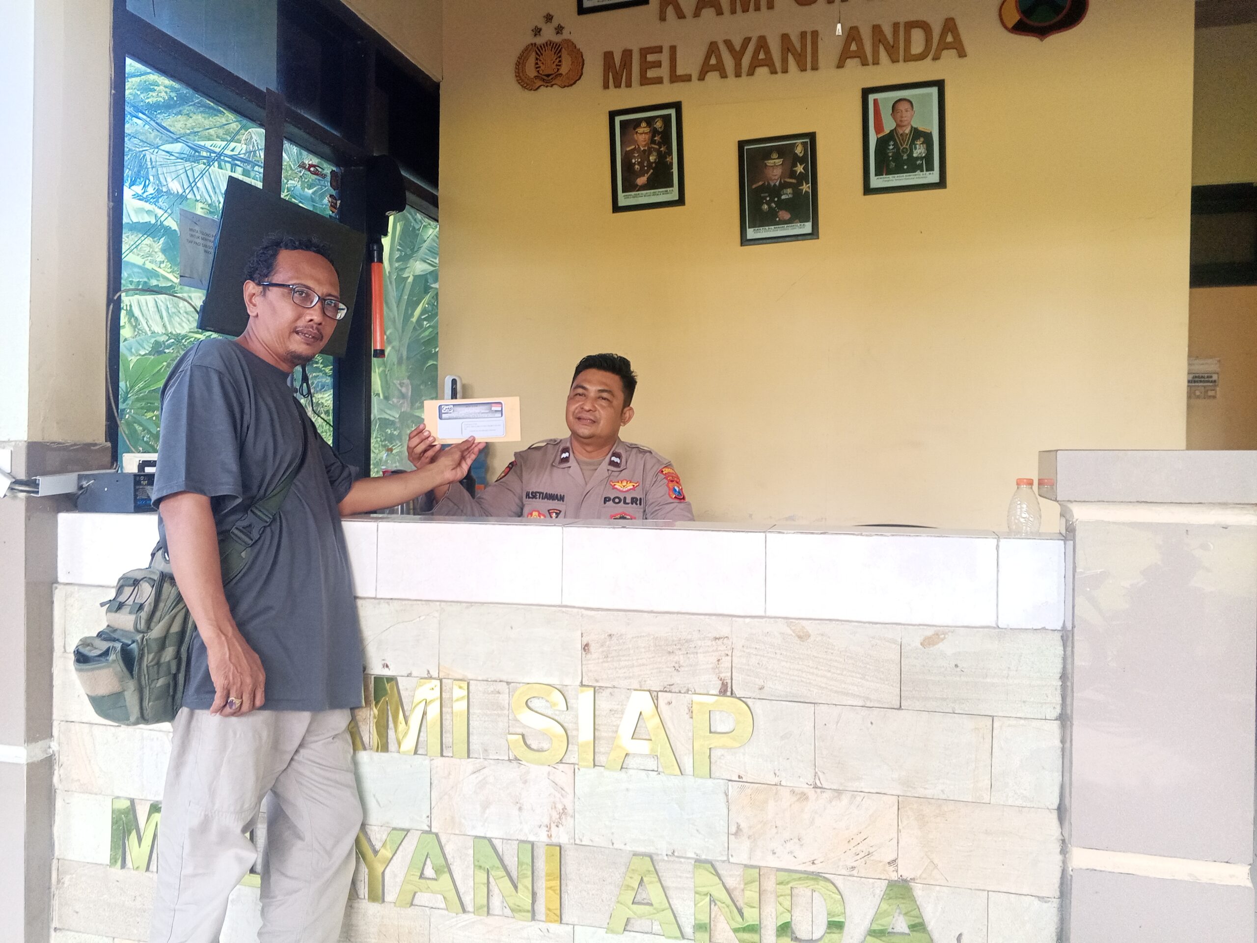 Aksi Damai LSM Macan Kumbang, Pelayanan Pertanahan Probolinggo Diuji