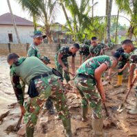TNI AD Percepat Pemulihan Sekolah Terdampak Bencana di Tapanuli Tengah