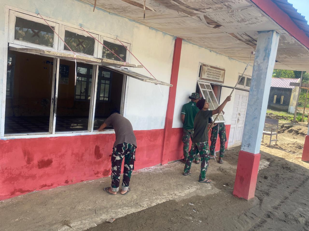 Satgas Gulbencal TNI AD Percepat Pemulihan SMPN 26 Takengon, Pastikan Sekolah Segera Kembali Digunakan