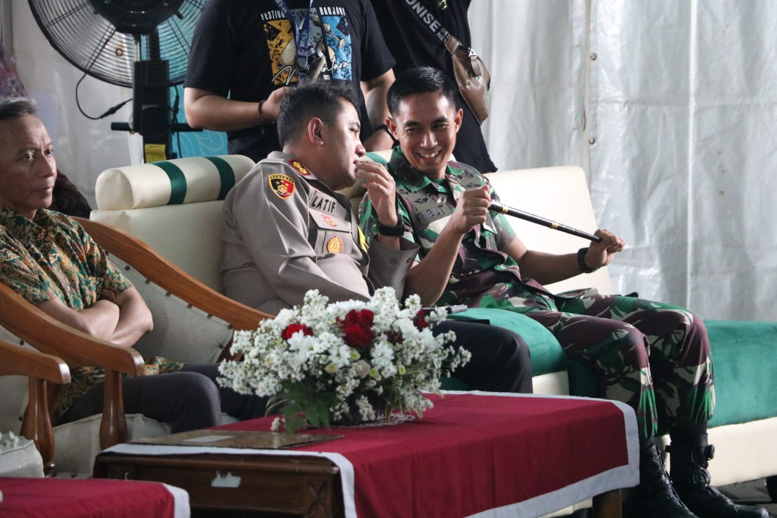 Dandim 0820/Probolinggo Letkol Inf Ribut Yodo Apriyantono Bersama Sejumlah Pihak Menghadiri UMKM Ramadhan Fest 2026